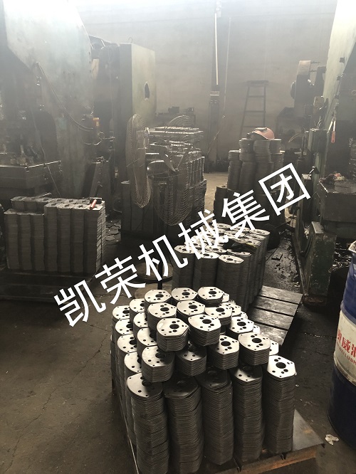 凱榮手拉葫蘆墻板生產廠區